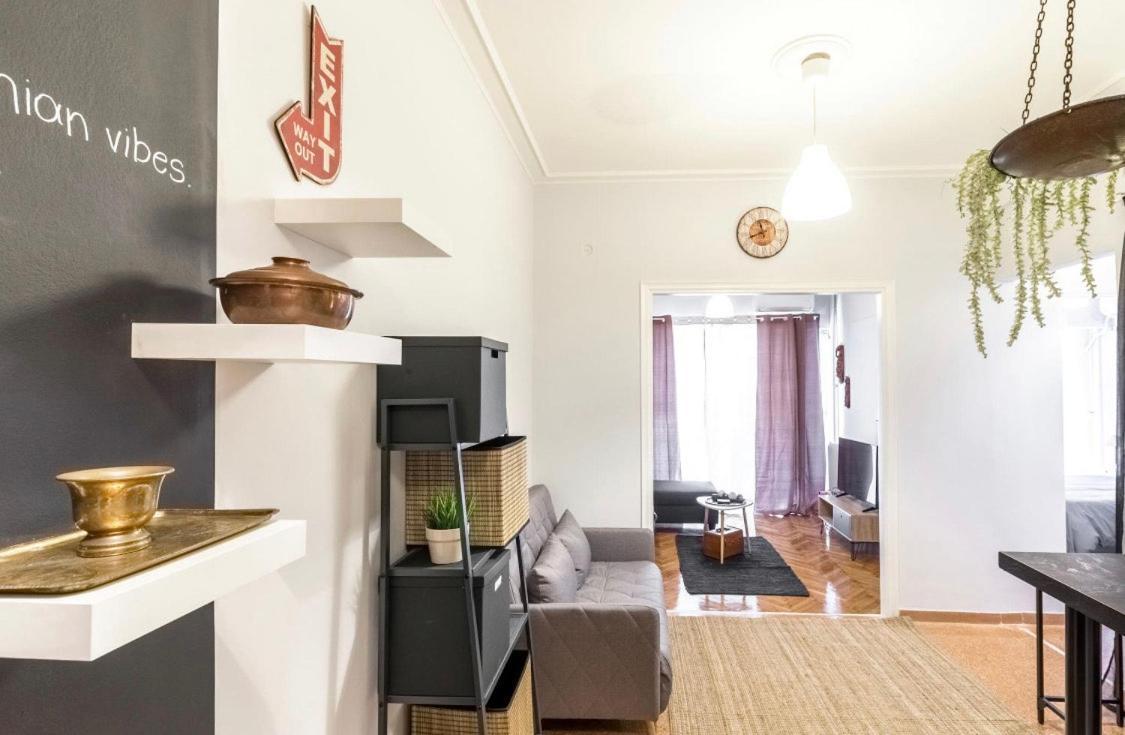 Luxuriously Central Studio In The Heart Of Athènes Extérieur photo